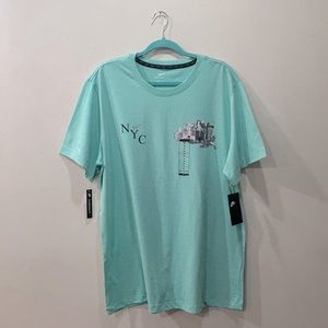 NWT NIKE Mens NYC Tee